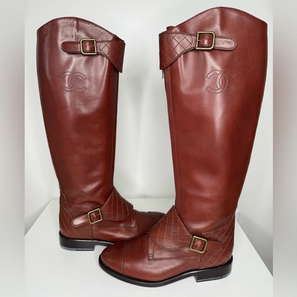 Chanel Brown Leather High Riding Boots - Iconic Elegance and Designer Luxury